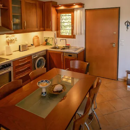 Ferienhaus Helios Fourka Skála Foúrkas
